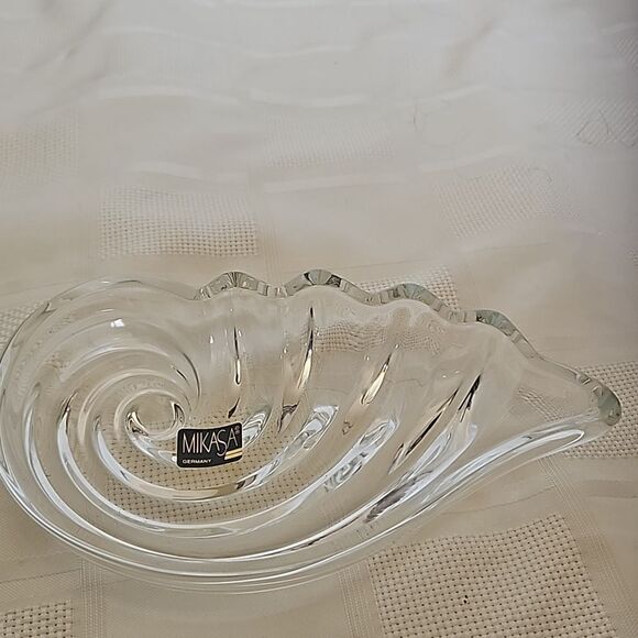 Mikasa Clear Crystal Sea Shell Shape Small Tray 7"-4" - Picture 16 of 16